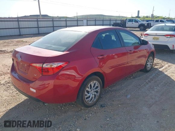 2018 Toyota Corolla L z VIN 5YFBURHE9JP790181, wystawiony jako IAAI lot #41982399 z przebiegiem 79 536 mil mil oraz . Historia ofert i sprzedaży dostępna na DreamBid. Obrazek 4.