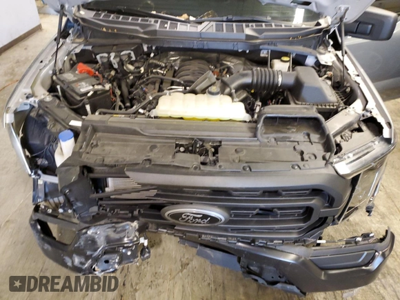 2022 Ford F-150 XL with VIN 1FTMF1C51NKF01004, listed as a Copart auction lot 51651204 with 10,625 mi miles and . Bid and sale history available at DreamBid. Image 11.