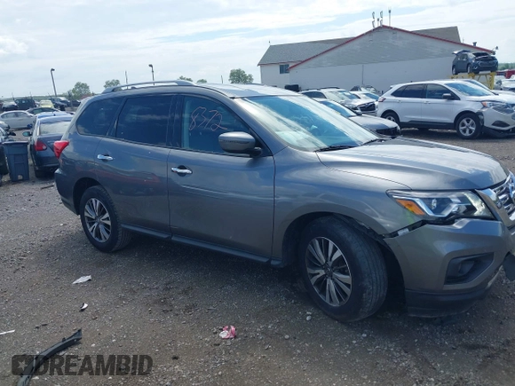 2019 Nissan Pathfinder S z VIN 5N1DR2MMXKC596621, wystawiony jako IAAI lot #42158372 z przebiegiem 71 796 mil mil oraz . Historia ofert i sprzedaży dostępna na DreamBid. Obrazek 13.