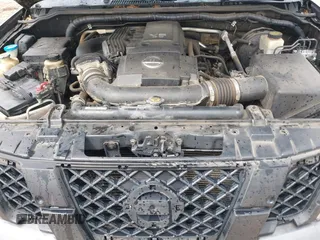 2017 Nissan Frontier SV z VIN 1N6DD0CU6HN720855, wystawiony jako IAAI lot #42474630 z przebiegiem 229 042 mil mil oraz . Historia ofert i sprzedaży dostępna na DreamBid. Obrazek 10.