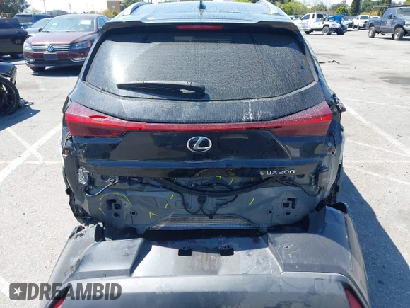 2022 Lexus UX 200 с VIN JTHX3JBH8N2047074, выставлен на аукционе IAAI как лот 41973682 с пробегом 27 248 миль миль и . История ставок и продаж доступна на DreamBid. Изображение 17.