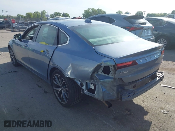 2018 Volvo S90 Momentum z VIN LVY982AK0JP007222, wystawiony jako IAAI lot #42024457 z przebiegiem 134 281 mil mil oraz . Historia ofert i sprzedaży dostępna na DreamBid. Obrazek 3.