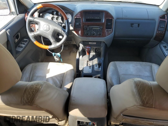 2006 Mitsubishi Montero Limited z VIN JA4MW51SX6J000646, wystawiony jako Copart lot #52957045 z przebiegiem 204 876 mil mil oraz Szkoda całkowita • Salvage title. Historia ofert i sprzedaży dostępna na DreamBid. Obrazek 8.