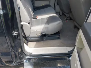 2010 Ford F-250 XL with VIN 1FTSW2BR5AEA52629, listed as a IAAI auction lot 42766025 with 144,597 mi miles and . Bid and sale history available at DreamBid. Image 8.