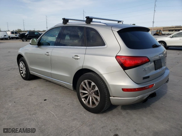 2013 Audi Q5 Premium Plus with VIN WA1LFAFPXDA038254, listed as a Copart auction lot 48076935 with 219,707 mi miles and Salvage Title. Bid and sale history available at carsss.com. Image 2.