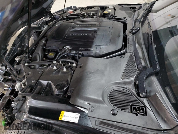 2019 Jaguar F-Type with VIN SAJDD1EV0KCK61549, listed as a Copart auction lot 84663574 with 52,596 mi miles and Non Repairable. Bid and sale history available at DreamBid. Image 11.