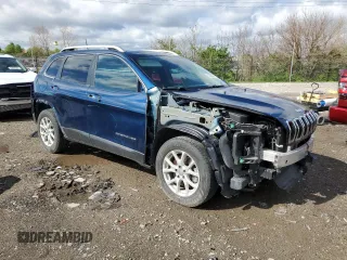 2018 Jeep Cherokee Latitude Plus z VIN 1C4PJMLXXJD549145, wystawiony jako Copart lot #53651165 z przebiegiem 128 801 mil mil oraz Szkoda całkowita • Salvage title. Historia ofert i sprzedaży dostępna na DreamBid. Obrazek 4.