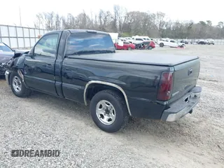 1999 GMC New Sierra 1500 SL with VIN 1GTEC14W2XZ512494, listed as a IAAI auction lot 41799076 with 210,710 mi miles. Bid and sale history available at carsss.com. Image 3.