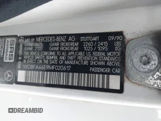 1991 Mercedes-Benz 500 z VIN WDBFA66E9MF020617, wystawiony jako IAAI lot #42355637 z przebiegiem 93 104 mil mil oraz . Historia ofert i sprzedaży dostępna na DreamBid. Obrazek 9.