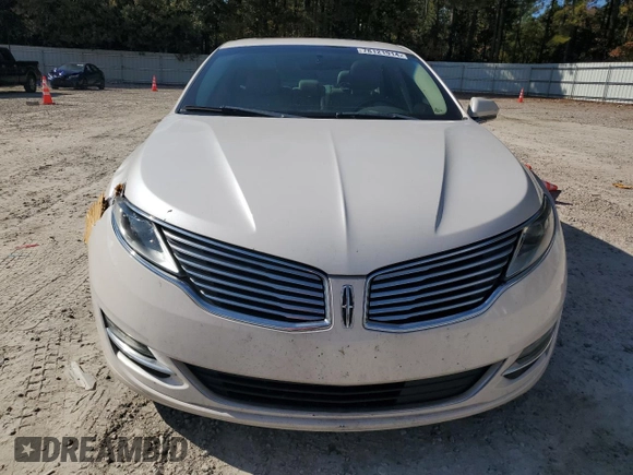 2016 Lincoln MKZ Hybrid with VIN 3LN6L2LU2GR631799, listed as a Copart auction lot 78121914 with 152,464 mi miles and Salvage Title. Bid and sale history available at DreamBid. Image 5.