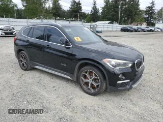 2017 BMW X1 xDrive28i z VIN WBXHT3Z37H4A54088, wystawiony jako Copart lot #56209195 z przebiegiem 135 026 mil mil oraz Tytuł czysty. Historia ofert i sprzedaży dostępna na DreamBid. Obrazek 4.