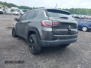 2018 Jeep Compass Altitude with VIN 3C4NJDBB3JT145918, listed as a IAAI auction lot 42206717 with Not Provided miles and . Bid and sale history available at carsss.com. Image 3.