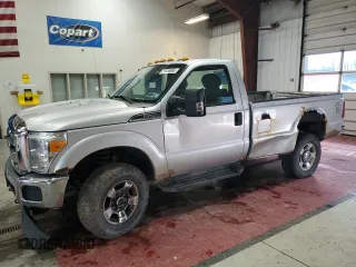 2015 Ford F-250 XLT z VIN 1FTBF2B61FEC95853, wystawiony jako Copart lot #51534865 z przebiegiem 177 933 mil mil oraz Czysty tytuł • Clean title. Historia ofert i sprzedaży dostępna na DreamBid. Obrazek 1.
