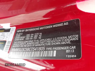2012 MINI Hardtop z VIN WMWSU3C58CT541805, wystawiony jako IAAI lot #42651734 z przebiegiem 133 314 mil mil oraz . Historia ofert i sprzedaży dostępna na DreamBid. Obrazek 9.