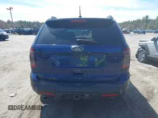 2011 Ford Explorer XLT with VIN 1FMHK8D82BGA29212, listed as a IAAI auction lot 42033218 with 197,999 mi miles and . Bid and sale history available at carsss.com. Image 16.