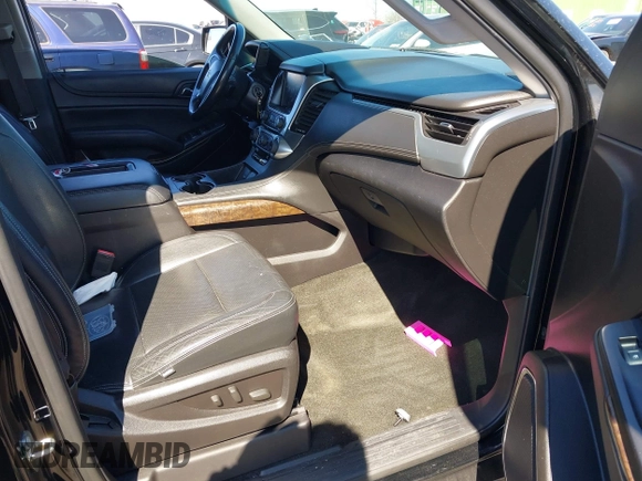 2016 Chevrolet Suburban LS with VIN 1GNSKGKC3GR236223, listed as a IAAI auction lot 41761595 with 269,500 mi miles. Bid and sale history available at carsss.com. Image 5.