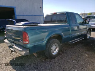 2001 Ford F-250 XL с VIN 3FTNX20L21MA35824, выставлен на аукционе Copart как лот 61767344 с пробегом 160 499 миль миль и Списание • Salvage title. История ставок и продаж доступна на DreamBid. Изображение 3.