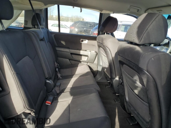 2010 Honda Pilot LX z VIN 5FNYF3H27AB010925, wystawiony jako Copart lot #50592205 z przebiegiem 87 506 mil mil oraz Szkoda całkowita • Salvage title. Historia ofert i sprzedaży dostępna na DreamBid. Obrazek 11.