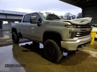 2022 Chevrolet Silverado 3500HD High Country with VIN 2GC4YVEY7N1210452, listed as a Copart auction lot 80449804 with 0 mi miles and Salvage Title. Bid and sale history available at carsss.com. Image 4.