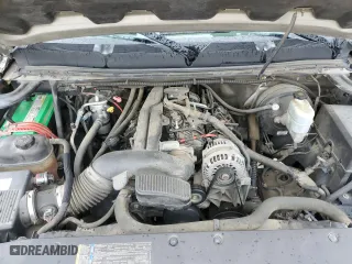 2008 Chevrolet Silverado 1500 LT w/1LT with VIN 2GCEC19J681146076, listed as a Copart auction lot 46547305 with 204,212 mi miles and Clean Title. Bid and sale history available at carsss.com. Image 11.