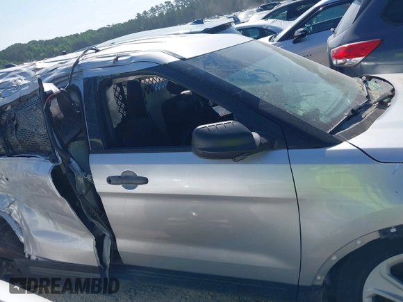 2018 Ford Police Interceptor Utility с VIN 1FM5K8AR6JGA32757, выставлен на аукционе IAAI как лот 42124791 с пробегом Не указан миль и . История ставок и продаж доступна на DreamBid. Изображение 14.
