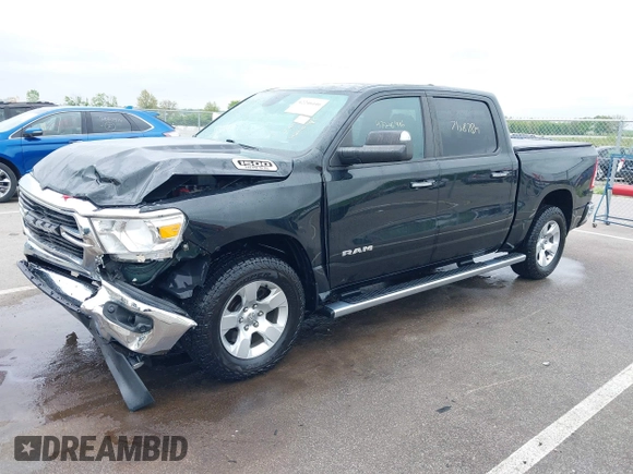 2019 Ram 1500 Big Horn с VIN 1C6SRFFT9KN644144, выставлен на аукционе IAAI как лот 42246446 с пробегом 71 878 миль миль и . История ставок и продаж доступна на DreamBid. Изображение 17.