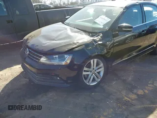 2017 Volkswagen Jetta SEL z VIN 3VWL17AJ5HM246543, wystawiony jako IAAI lot #41650614 z przebiegiem 112 168 mil mil oraz . Historia ofert i sprzedaży dostępna na DreamBid. Obrazek 6.