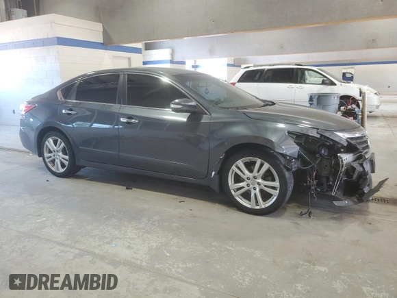 2013 Nissan Altima SV with VIN 1N4BL3AP7DC153479, listed as a Copart auction lot 59283745 with 92,357 mi miles and Salvage title. Bid and sale history available at DreamBid. Image 4.
