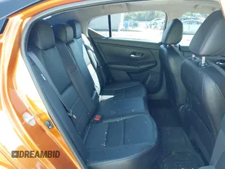 2022 Nissan Sentra SR z VIN 3N1AB8DV2NY308788, wystawiony jako IAAI lot #41999775 z przebiegiem 33 024 mil mil oraz . Historia ofert i sprzedaży dostępna na DreamBid. Obrazek 8.