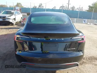 2025 Tesla Model 3 Long Range with VIN 5YJ3E1EB3SF926394, listed as a IAAI auction lot 42249844 with 1,090 mi miles and . Bid and sale history available at DreamBid. Image 17.