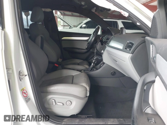2016 Audi Q3 Prestige with VIN WA1GFCFSXGR004015, listed as a IAAI auction lot 41916679 with 90,926 mi miles and . Bid and sale history available at DreamBid. Image 5.