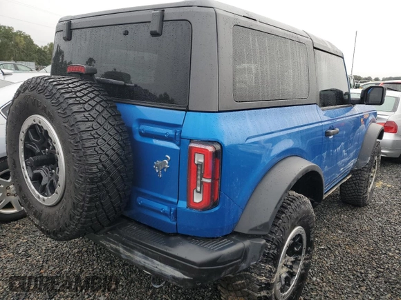 2022 Ford Bronco with VIN 1FMDE5CP3NLB42773, listed as a Copart auction lot 74201444 with Not Provided miles and Salvage Title. Bid and sale history available at DreamBid. Image 3.