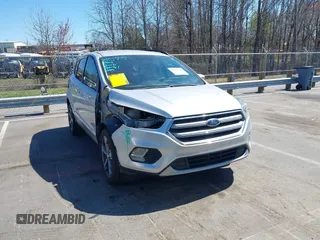 2017 Ford Escape SE with VIN 1FMCU0GD0HUB51205, listed as a IAAI auction lot 41852546 with 114,159 mi miles. Bid and sale history available at carsss.com. Image 1.