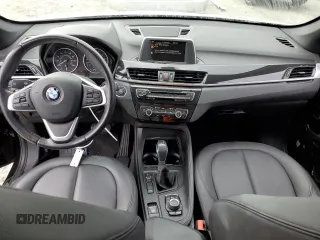 2017 BMW X1 xDrive28i with VIN WBXHT3C37H5F76447, listed as a Copart auction lot 67991792 with 84,189 mi miles. Bid and sale history available at carsss.com. Image 8.
