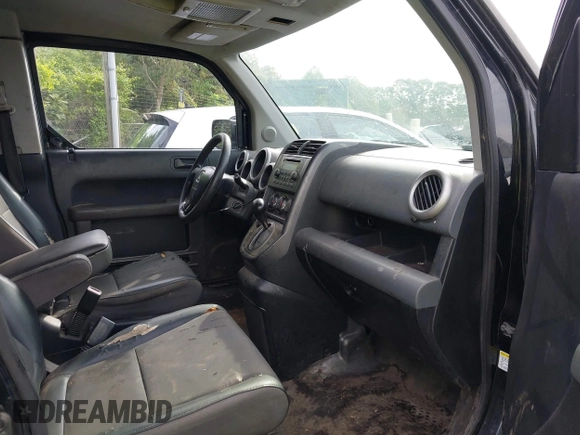 2005 Honda Element EX with VIN 5J6YH186X5L004406, listed as a IAAI auction lot 42095484 with 269,945 mi miles and . Bid and sale history available at DreamBid. Image 5.