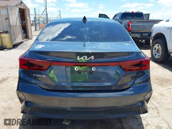 2024 Kia Forte LXS z VIN 3KPF24AD9RE819395, wystawiony jako IAAI lot #42182642 z przebiegiem 14 778 mil mil oraz . Historia ofert i sprzedaży dostępna na DreamBid. Obrazek 16.