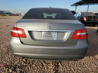 2011 Mercedes-Benz E 350 Luxury with VIN WDDHF5GBXBA429932, listed as a Copart auction lot 80981024 with 122,644 mi miles and Salvage Title. Bid and sale history available at DreamBid. Image 6.