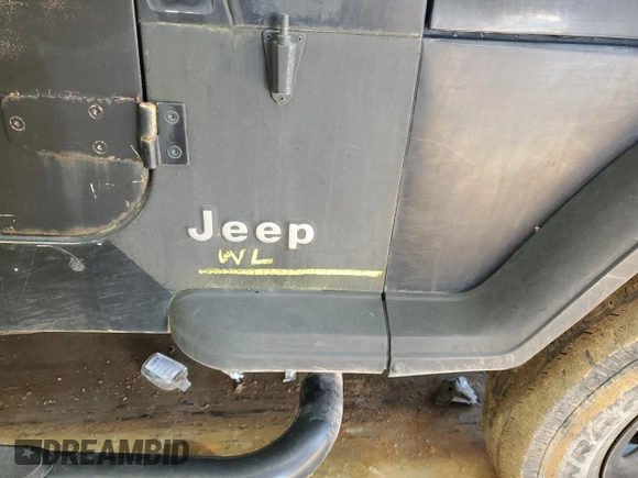 1994 Jeep Wrangler S with VIN 1J4FY19P0RP413690, listed as a Copart auction lot 85532464 with 164,148 mi miles and Salvage Title. Bid and sale history available at carsss.com. Image 12.