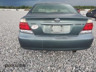 2005 Toyota Camry LE with VIN 4T1BE30K65U038423, listed as a Copart auction lot 64276255 with 182,686 mi miles and Salvage title. Bid and sale history available at DreamBid. Image 6.
