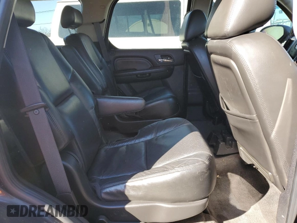 2010 Cadillac Escalade Premium with VIN 1GYUKCEF2AR264970, listed as a Copart auction lot 49448435 with 153,957 mi miles and Salvage title. Bid and sale history available at DreamBid. Image 11.