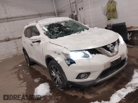 2015 Nissan Rogue SL with VIN 5N1AT2MT2FC836925, listed as a IAAI auction lot 41480969 with 152,210 mi miles. Bid and sale history available at carsss.com. Image 1.