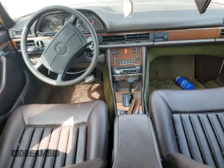 1986 Mercedes-Benz 420 Series 420SEL with VIN WDBCA35D6GA224335, listed as a Copart auction lot 53899235 with 194,582 mi miles and Clean Title. Bid and sale history available at carsss.com. Image 8.