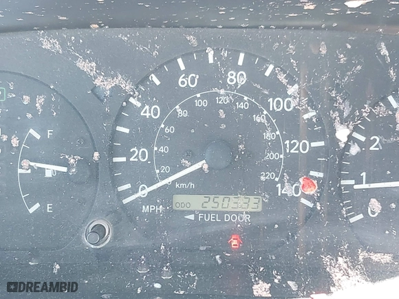 2000 Toyota Camry CE with VIN JT2BG22K8Y0415361, listed as a IAAI auction lot 41760193 with 250,333 mi miles. Bid and sale history available at carsss.com. Image 16.