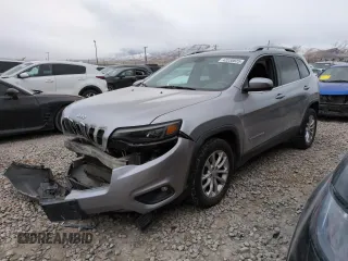 2019 Jeep Cherokee Latitude with VIN 1C4PJLCX9KD123183, listed as a Copart auction lot 44046925 with 92,940 mi miles and Salvage Title. Bid and sale history available at carsss.com. Image 1.
