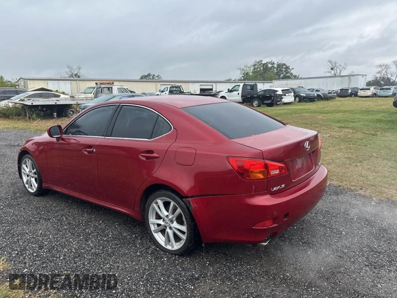 2006 Lexus IS 250 with VIN JTHCK262762007289, listed as a Copart auction lot 82010954 with 106,668 mi miles and Clean Title. Bid and sale history available at DreamBid. Image 3.