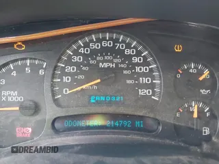 2005 Chevrolet Suburban LT with VIN 3GNEC16Z95G126134, listed as a IAAI auction lot 42048041 with 214,792 mi miles. Bid and sale history available at carsss.com. Image 7.