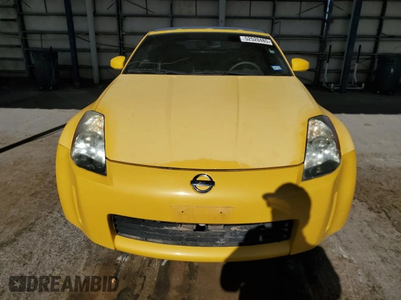 2005 Nissan 350Z Touring with VIN JN1AZ34EX5M652872, listed as a Copart auction lot 52520485 with 162,986 mi miles and Clean Title. Bid and sale history available at carsss.com. Image 5.
