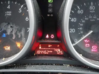 2014 Mazda Mazda5 Sport with VIN JM1CW2BL5E0166178, listed as a IAAI auction lot 41297233 with 184,462 mi miles. Bid and sale history available at carsss.com. Image 7.
