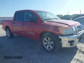 2008 Nissan Titan SE z VIN 1N6BA07DX8N348088, wystawiony jako IAAI lot #42653165 z przebiegiem Nie podano mil oraz . Historia ofert i sprzedaży dostępna na DreamBid. Obrazek 1.