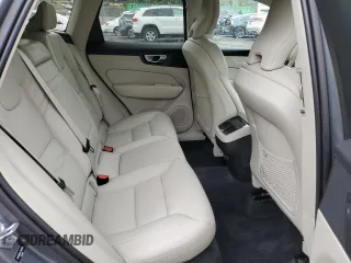 2020 Volvo XC60 Inscription z VIN YV4102DL1L1421094, wystawiony jako Copart lot #69822114 z przebiegiem 45 189 mil mil oraz Szkoda całkowita • Salvage title. Historia ofert i sprzedaży dostępna na DreamBid. Obrazek 11.